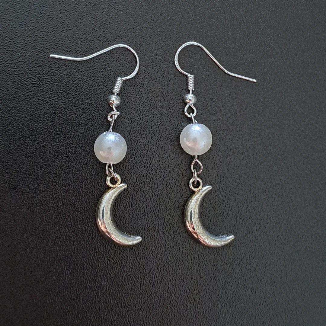 Crescent Moon Earrings with Pearl