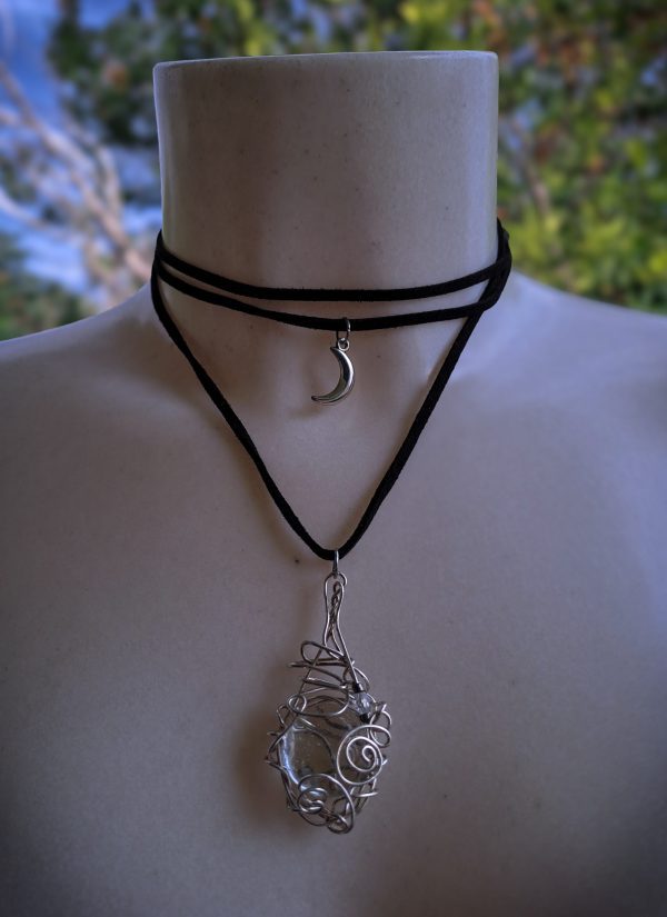 Wirewrapped Transparent Drop Pendant - Image 5