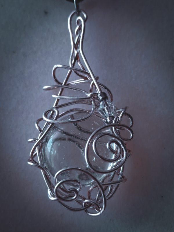 Wirewrapped Transparent Drop Pendant - Image 7
