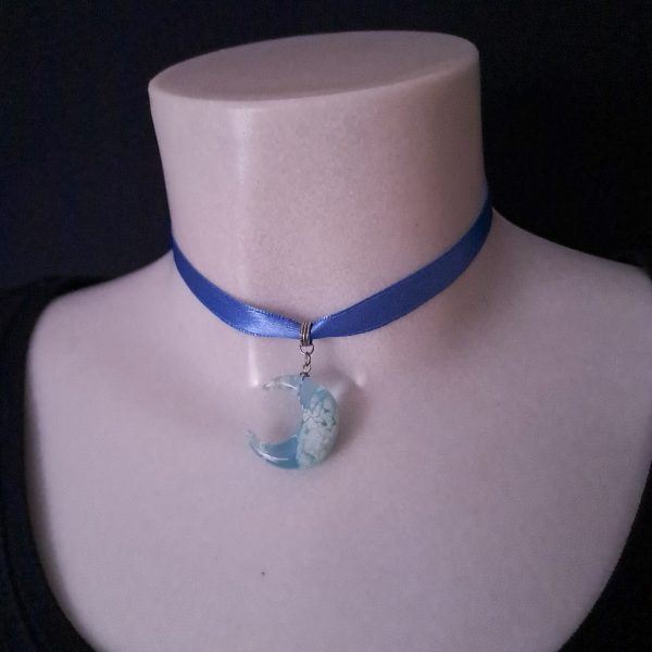 Blue moon ribbon choker - Image 7