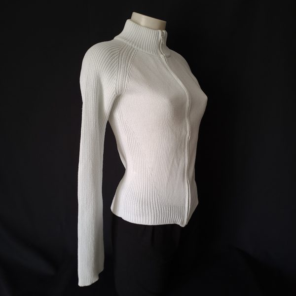 White Knitted Jacket - Image 5