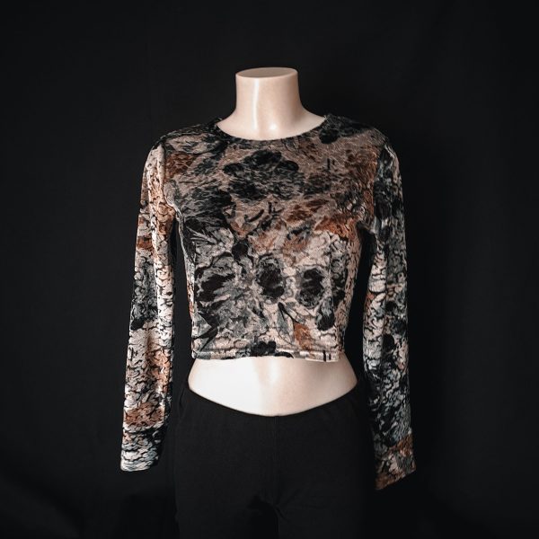 Vintage Long-Sleeve Crop-Top