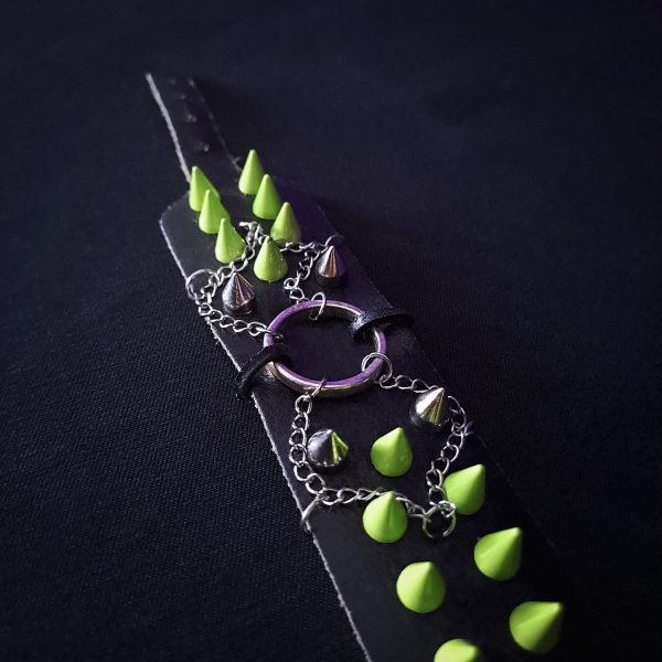 Leather Spike Bracelet - Green Spikes O-Ring & Chains - Image 10