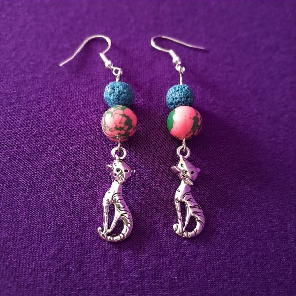 Psychedelic Cartoon Cat Earrings - Image 3