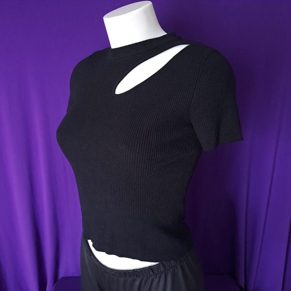 Cut-out Crop Top Ribbed - Image 5