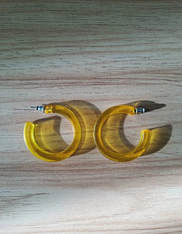 Yellow jelly hoops | Κίτρινοι ακρυλικοί κρίκοι διάφανοι