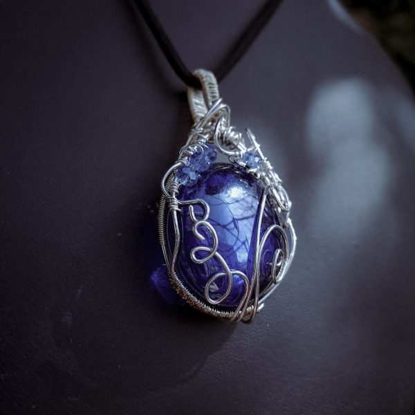 Sky Stone Pendant - Light Gold with Star Charm
