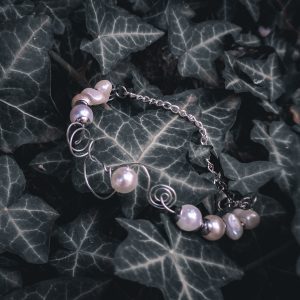 Wire Wrap Pearl Bracelet - Mixed Pearls