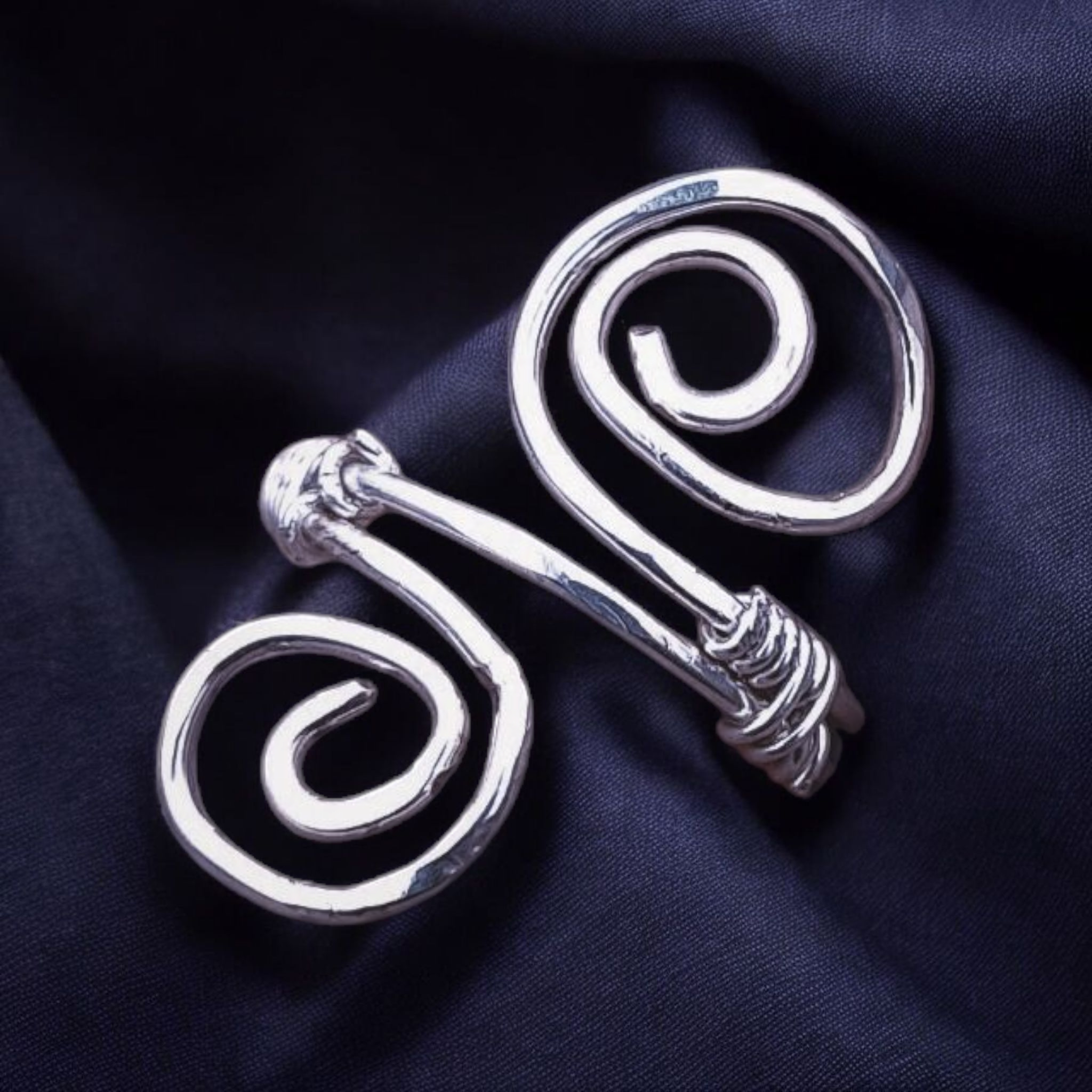 Double Spirals Ring