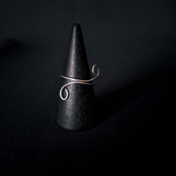 Minimalist Spiral Ring - "Cloudwave"