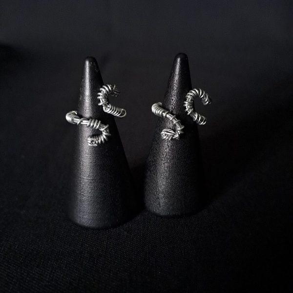 Wrap Around Barbed Wire Ring - Image 5